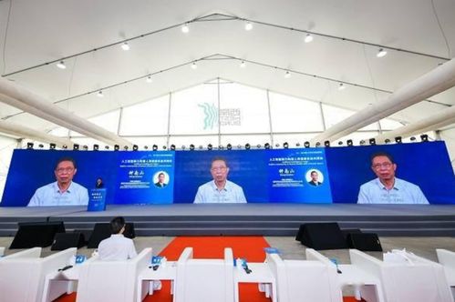 鐘南山在世界人工智能大會主旨發言 人工智能助力構建人類衛生健康共同體